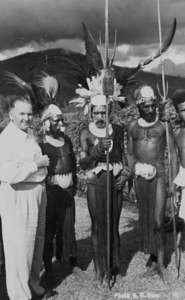 Old chief Wizil (center) walked two-days journey to Mt. Hagen Leper Station for help five different times