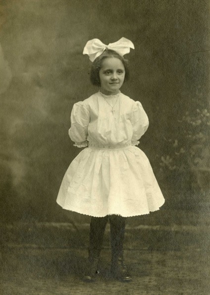 Margaret Hunter, Christmas 1909