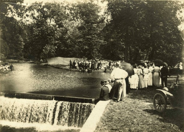 Seventh-day Adventist baptism at Bennett Park, Charlotte, Michigan, about 1914, in connection with a Michigan Conference camp meeting