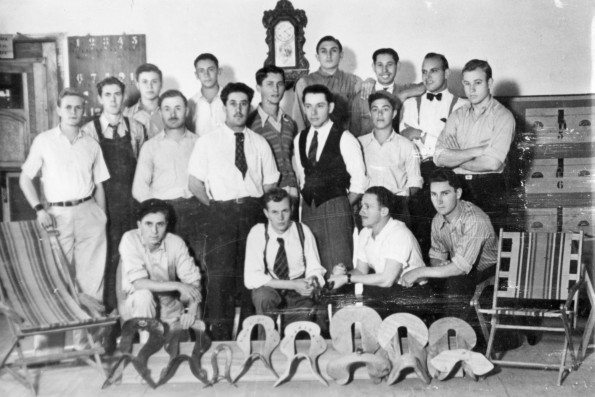 Brazil College furniture industry workers, 1935