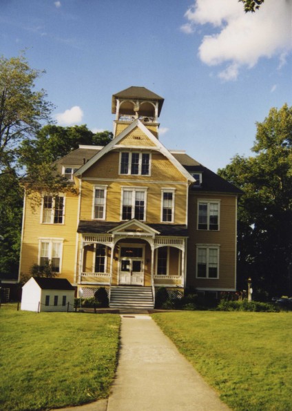 Atlantic Union College, Founders Hall, 2001