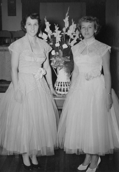 Wanda Thomas and Imogene Meeks dressed for a banquet