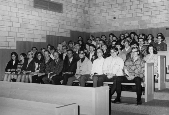 Wisconsin Academy students with Richard Hammill in the balcony at Pioneer Memorial Church, 1970