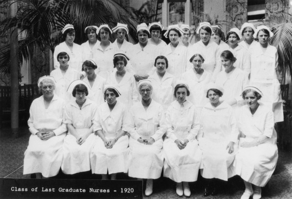 Battle Creek Sanitarium nursing class of 1920