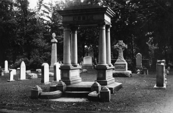 Alonzo Noble's gravesite