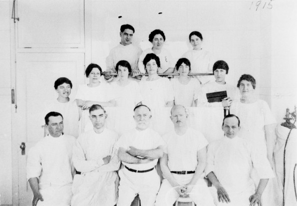 Battle Creek Sanitarium group of staff who work in treatment rooms