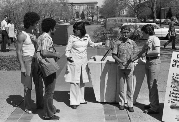 Festival of Faith, Lincoln Nebraska, 1978, Festival attendees witness on the University of Nebraska campus with   Smoking Sam