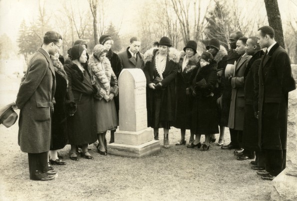 Group of Adventists gathered at Sojourner Truth's gravesite