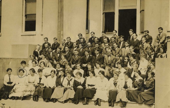 Washington Missionary College students, 1916 or 1917