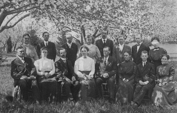Postcard photo of Otto Julius Graf and his wife Roberta Andrews Graf with college staff during his presidency at Emmanual Missionary College from 1908-1917