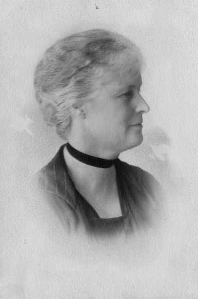 Emmanuel Missionary College first lady Blanche Walleta Eggleston Griggs, 1918-1924