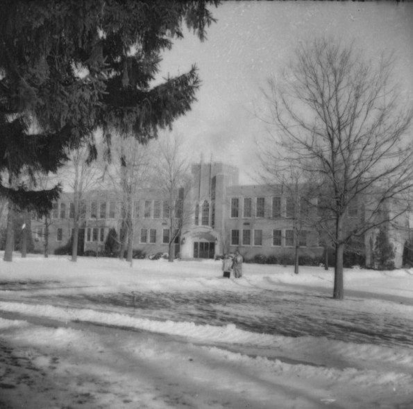 Emmanuel Missionary College Campus Scenes (Winter)