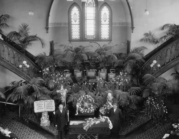 [Ellen G. White's funeral in the Battle Creek Tabernacle]