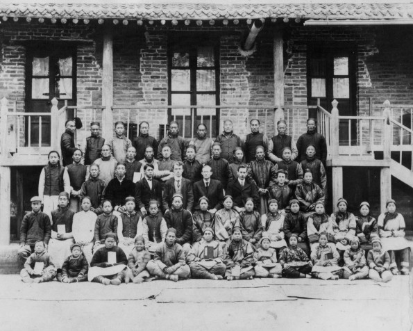 A few western missionaries with Chinese members