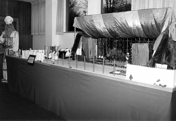 [A Tabernacle model in the Andrews University Heritage Room]