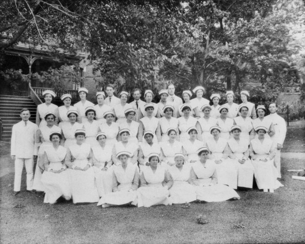 Battle Creek Sanitarium nursing class of 1902