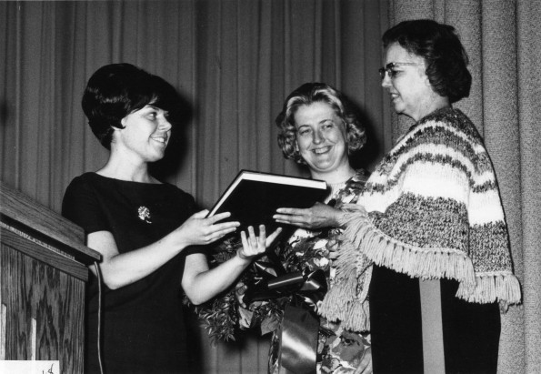 [Bonnie Jean Hannah, Andrews University professor, presented with the Cardinal dedicated to her]